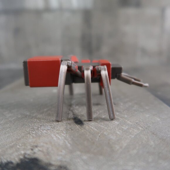 Roblox Red Ant Fantastic Frontier Toy Action Figure Jazware - Picture 4 of 6